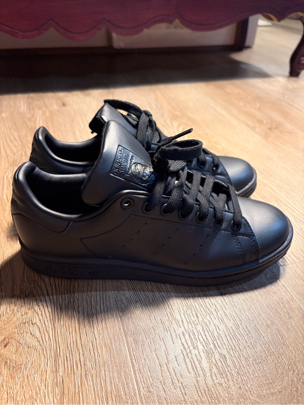 Adidas Stan Smith Triple Black Leather Sneakers Women’s 6.5 Men’s 5.5